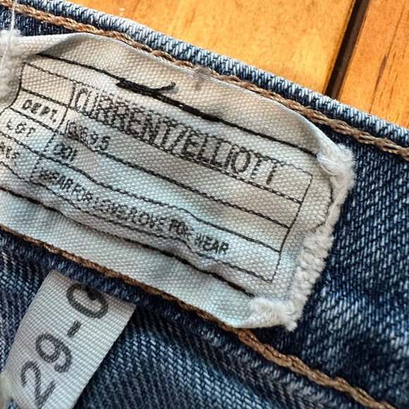 Current/Elliott Classic Denim Jeans - Picture 3 of 5